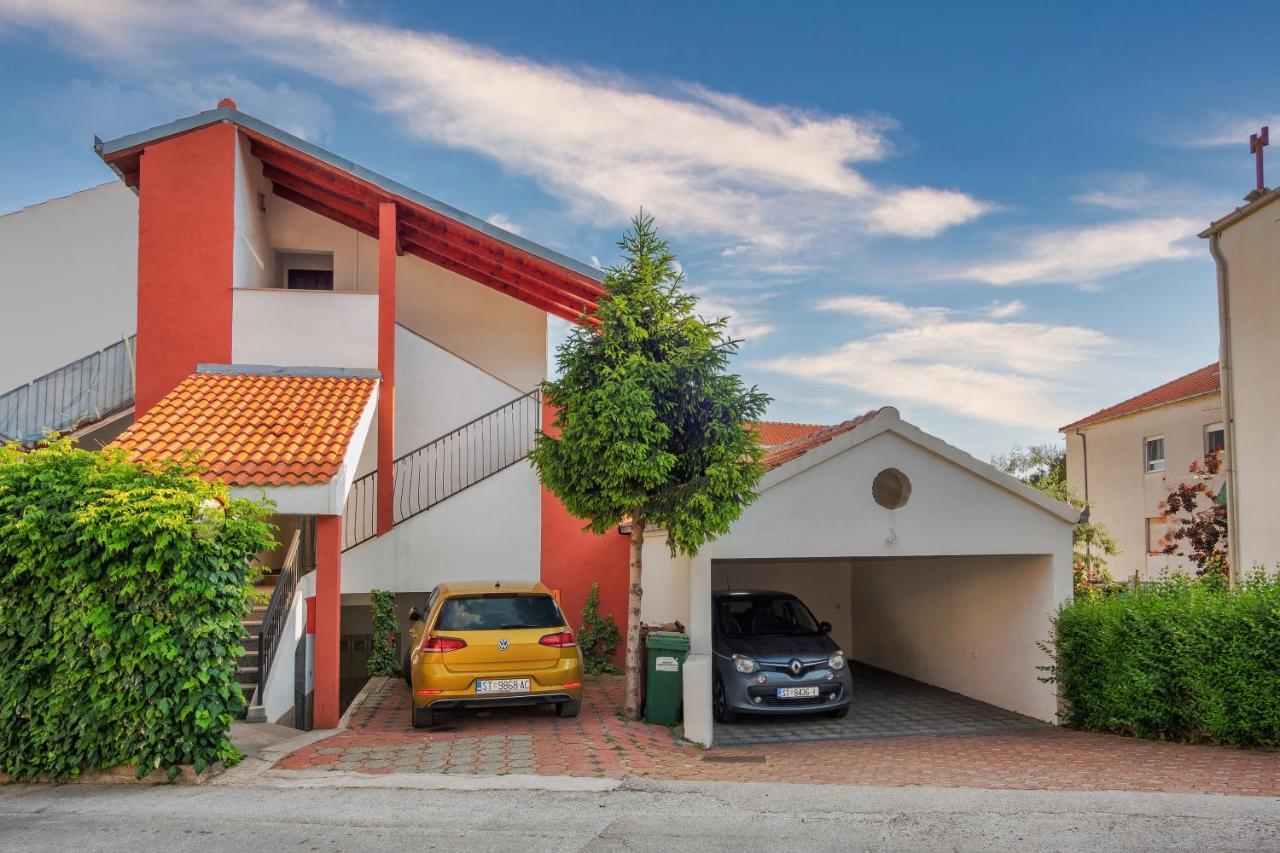 Sunny Apartments Stobrec Exterior photo
